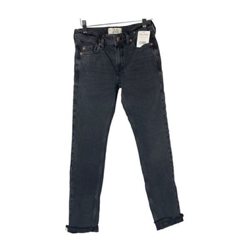 Free People Slim Cuffed Boyfriend Jeans Faded Black sz 24 NWT - Picture 6 of 11